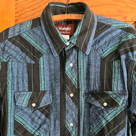 VINTAGE  Wrangler Pearl Snap Striped Long Sleeve Flannel Shirt Men's Large - Picture 1 of 6